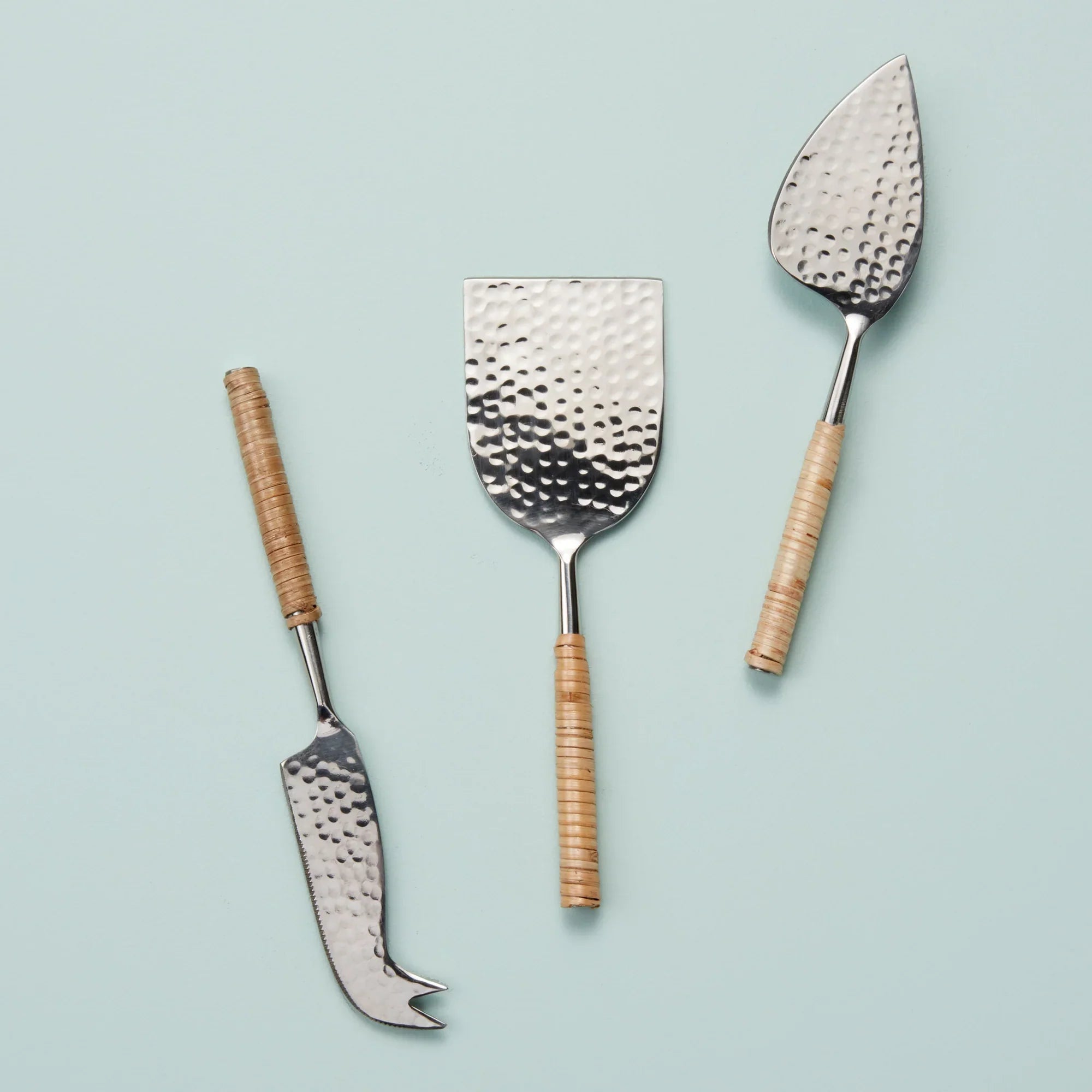 Aquila Cheese Set