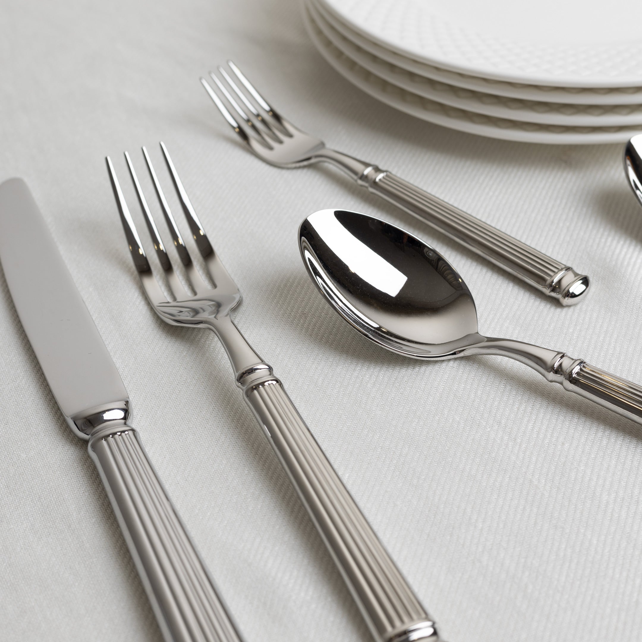 30 Pieces Cello Cutlery Set