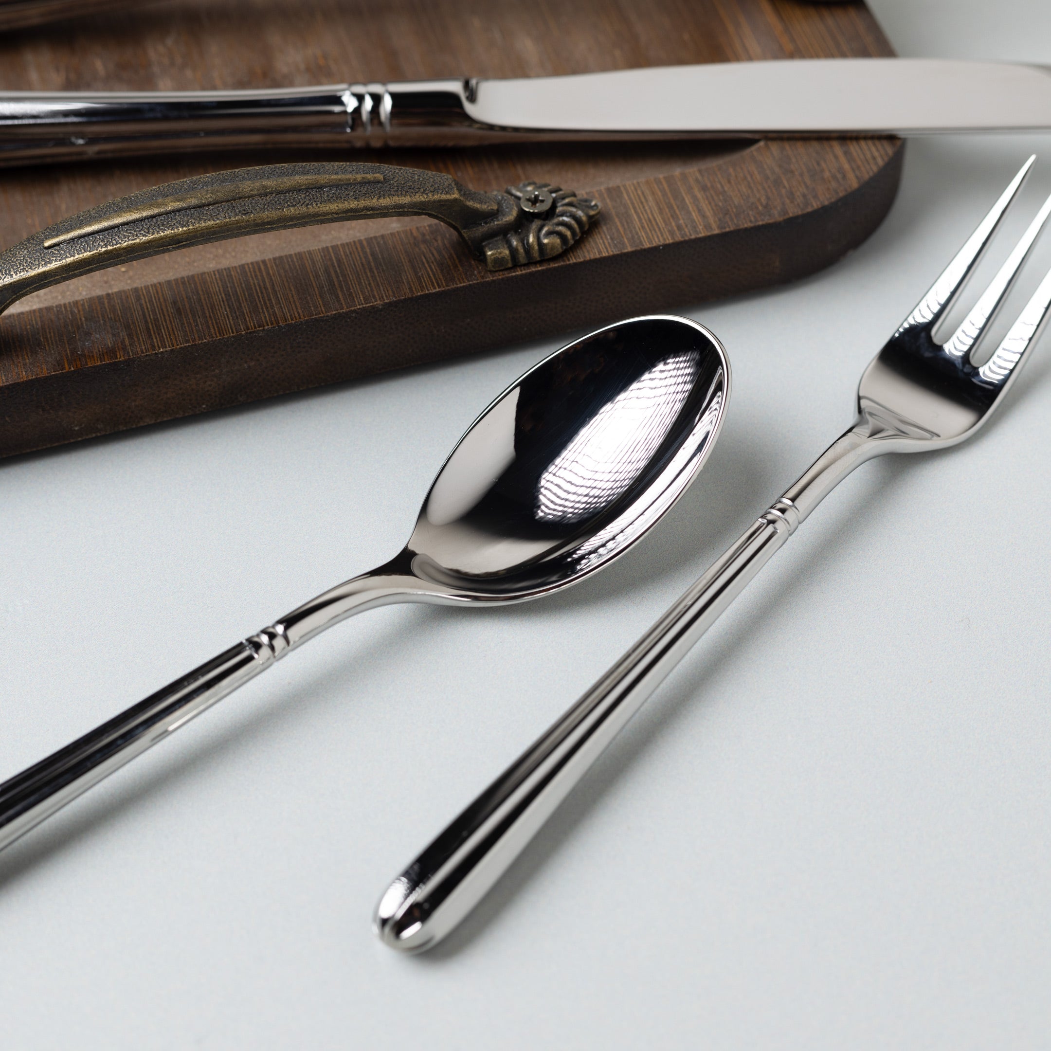 30 Pieces Elle Cutlery Set